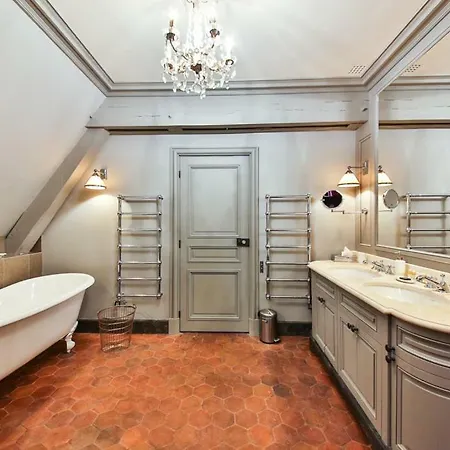 Parc Royal Apartment