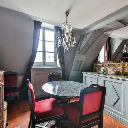Apartament Parc Royal