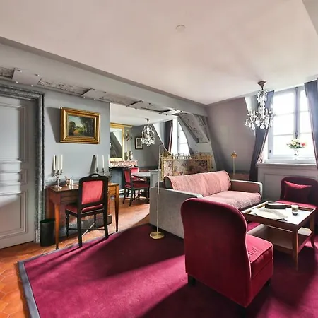Parc Royal Apartment *