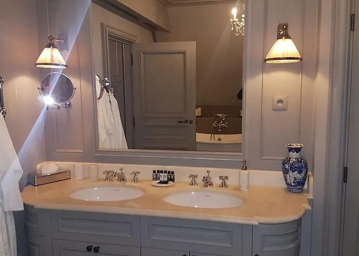 Apartment Parc Royal Paris