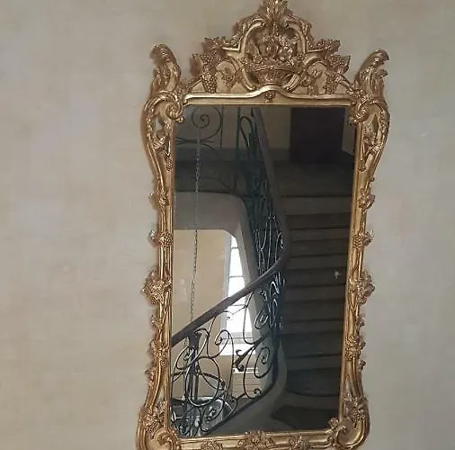 Apartment Parc Royal Paris