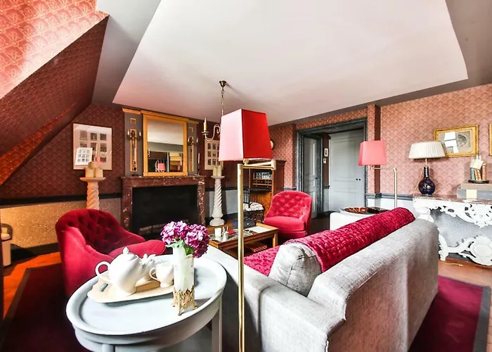 Parc Royal Apartment *