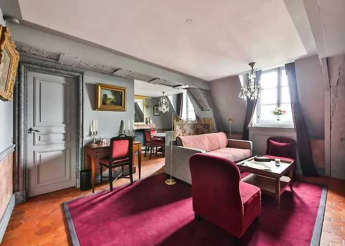 Parc Royal Apartment *